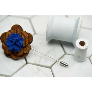 Dear Martian Mens Wooden Flower Lapel Pins
